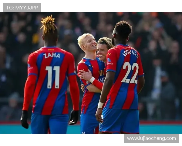 水晶宫队官网展示的球队荣誉、重要赛事及历史人物介绍 水晶宫队官网展示的球队荣誉、重要赛事及历史人物介绍